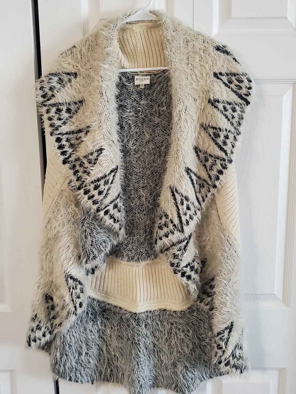 SIONI 2X OPEN SWEATER CARDIGAN VEST SLEEVELESS. EYELASH KNIT . BOHO